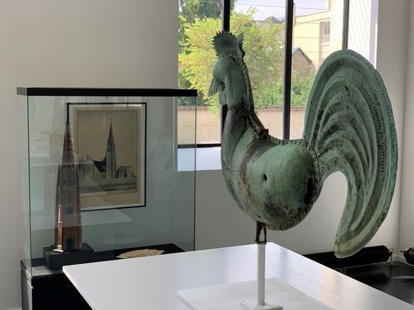 Notre-Dame de Niort le coq exposé au musée